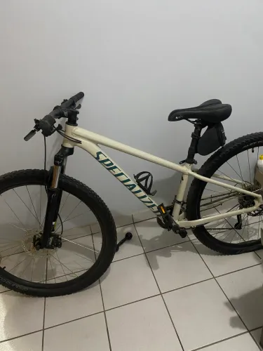 Bicicleta Specialized