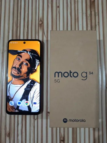 Moto G34 128GB Na Caixa Com Carregador turbo Power 120W e Fone bluetooth Powerbank