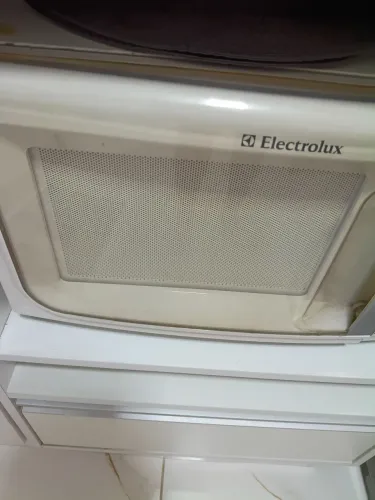 Ganhei um outro forno.por isso quero vender.