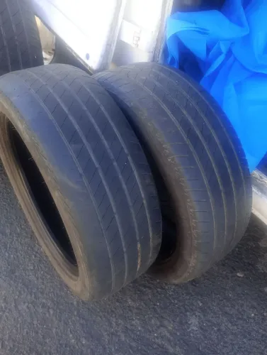 Pneus 205/50 R-17