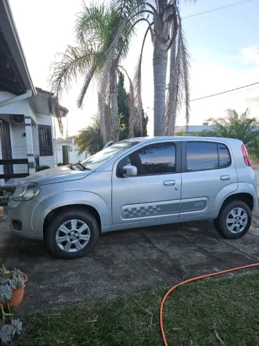 Fiat Uno Vivace/rua 1.0 EVO Fire Flex 8V 5P 2012