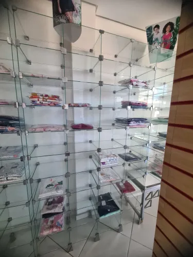 Móveis para comércio