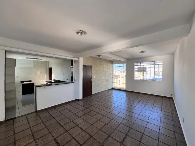Apartamento para aluguel, 3 quartos, 1 suíte, 1 vaga, Planalto - Divinópolis/MG