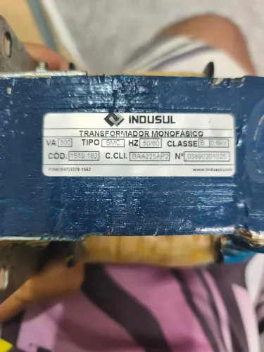 Transformador monofásico indusul
