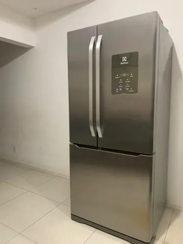 Geladeira Electrolux French Door DM84X 579L Inox