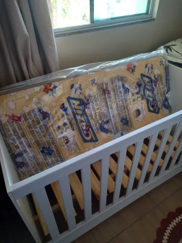 Vendo berço e artigos de bebê