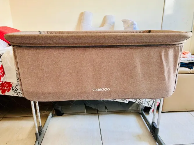 Berço Kiddo Naper - Co-Sleeper (Acopla na Cama) - Excelente Estado