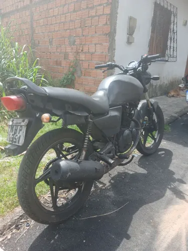 Suzuki yes 2008