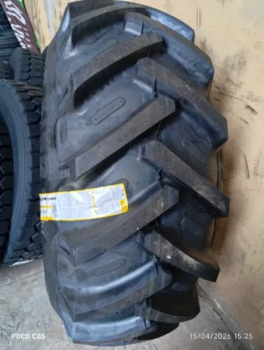 Pneu agrícola 18.4-30 para máquina pesada, entrego a Domicílio.R$ 3.650,00