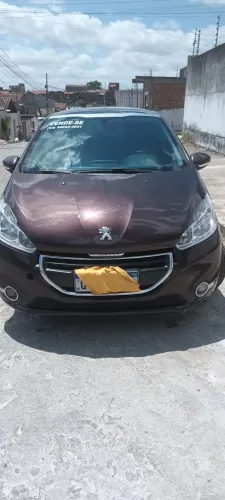 Peugeot 208 Allure 1.5 Flex 8V 5P 2015