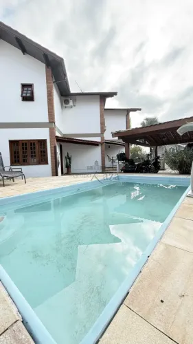 Casa Sobrado - Condomínio - Urbanova - Residencial Portal da Serra - 4 Dormitórios - 341,4