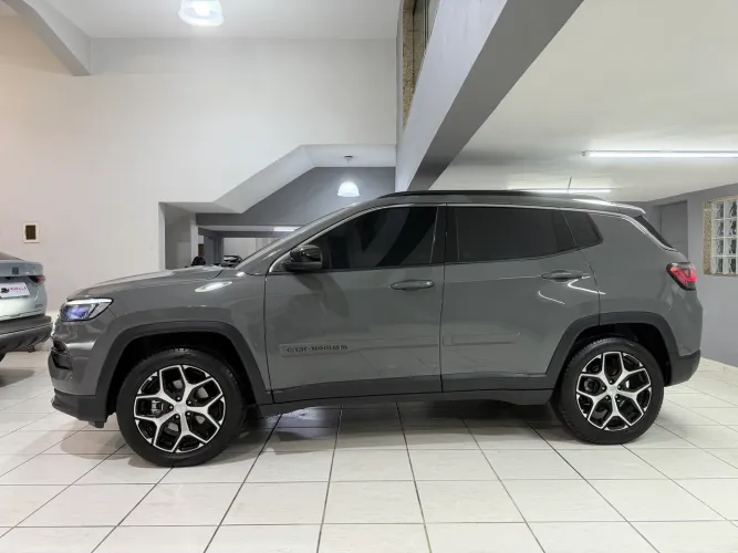 Jeep Compass Long. T270 1.3 TB 4X2 Flex AUT 2026