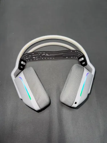 Headset gamer Logitech G733 7.1 dolby surround RGB