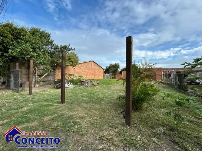 T29 - Terreno com área de 390 m² no Balneário Santa Terezinha