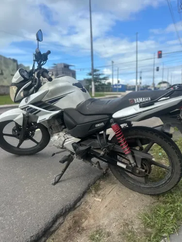 Moto Fazer 150 2015