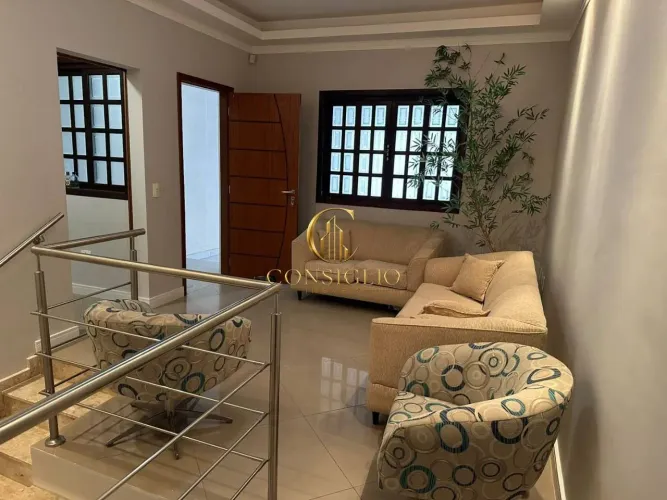 Sobrado com 2 dormitórios para alugar, 165 m² por R$ 5.278,00/mês - Jardim das Indústrias