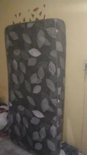 Colchão de Solteiro Novo - Espuma D45 (ENTREGO GRÁTIS)