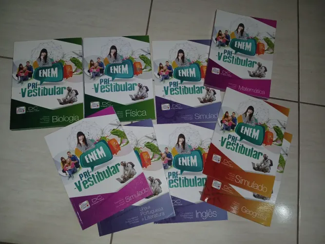Livros Pré-Vestibular Para Estudos Completos