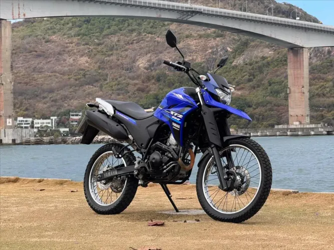 YAMAHA XTZ 250 LANDER