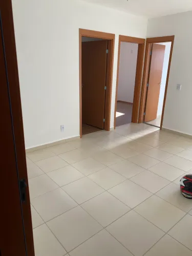 Aluga-se apartamento em serrana