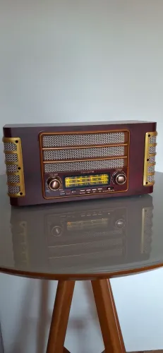 Rádio retrô