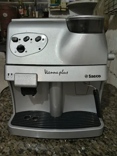 Máquina de café cafeteira Saeco Vienna Plus 220V