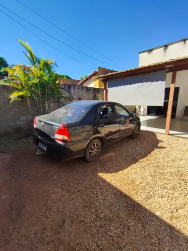 Toyota Etios XS Sedan 1.5 Flex 16V 4P Mec. 2013