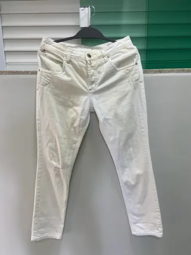 Calça Jeans Branca Forum.