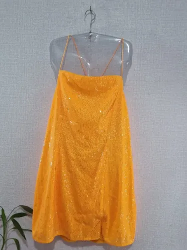 VESTIDO DE PAETE LARANJA PLUS SIZE CEA