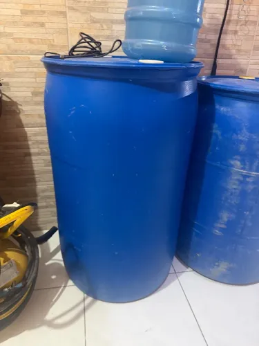 Tambor 200 litros 