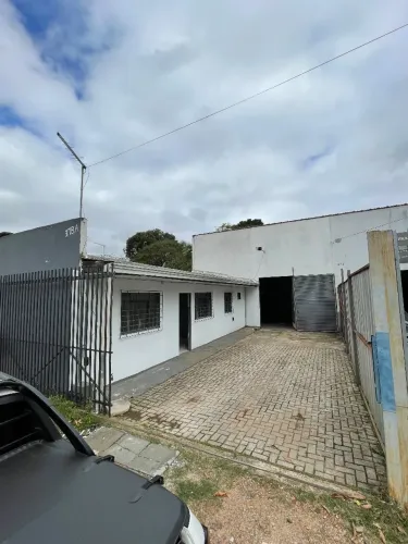 Aluga-se Barração