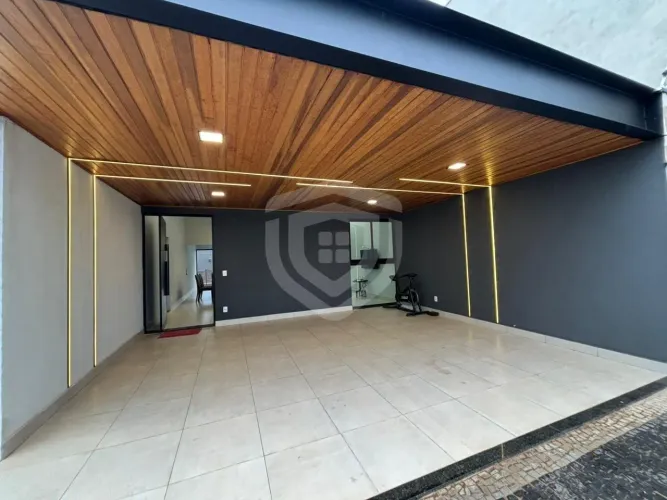 Casa à venda em Sant'Anna, Agudos - 178 m² úteis em 300 m² de terreno