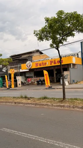 PADARIA E LANCHONETE CONSOLIDADA À VENDA EM GOIÂNIA