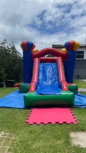 Vendo Castelinho Pula pula Inflável 