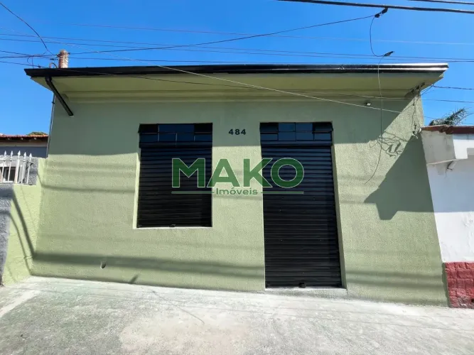 SALÃO COMERCIAL DE 46M² COM DIVISÓRIO REMOVÓVEL, ESCRITÓRIO, COPA E BANHEIRO 12M², PREPARA