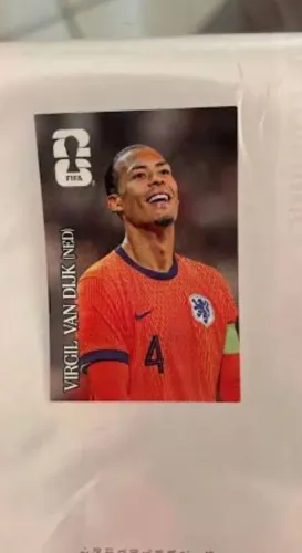 Figurinha da coca Virgil Van Dijk