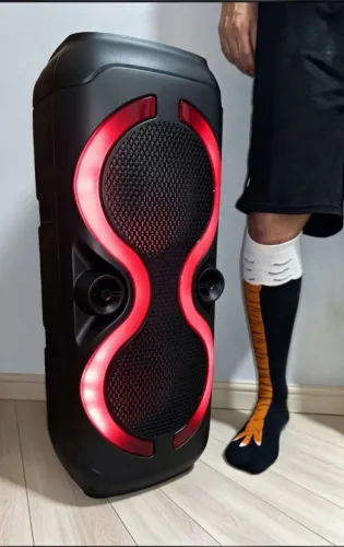 Caixa de som Bluetooth com rádio FM 1500w de PMPO