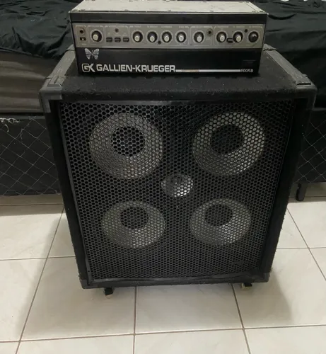 Amplificador de baixo 800mb