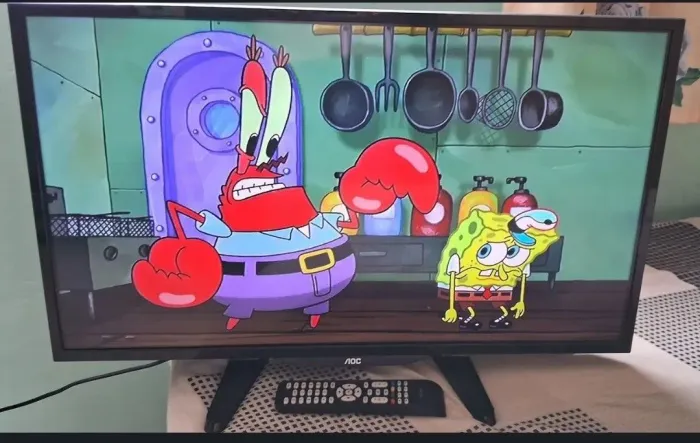 TV AOC 32" LED 