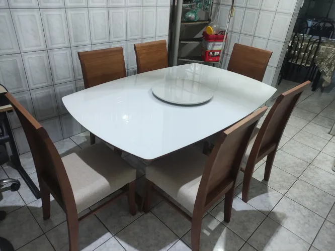 Mesa de jantar madeira 