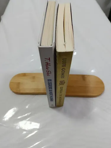 Porta Livros de mesa