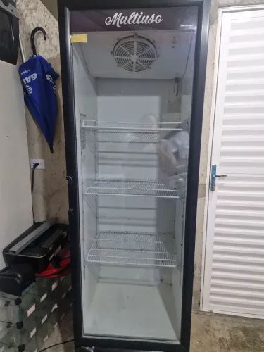 Geladeira expositora 