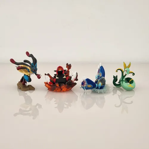 Pokemon TCG Mini Figures ( Lucario, Groudon, Kyogre, Serpirior )