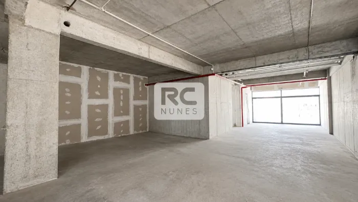 Loja de rua com área de 118m², localizado na Avenida Fleming, Bairro Ouro Preto, Belo Hori