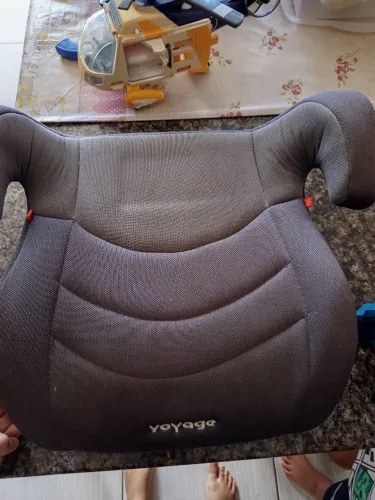 Acento infantil pra carro 