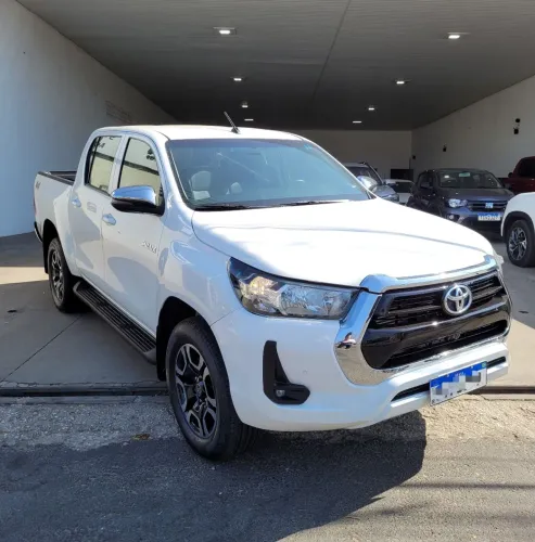 Toyota Hilux CD SR 4X4 2.8 TDI Diesel Aut. 2024