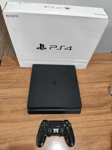 Playstation 4 slim 2 tera de memória em perfeito estado