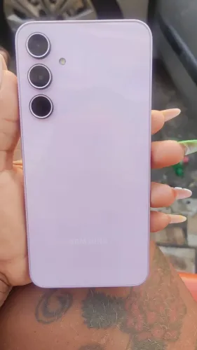 Celular A35 roxo 256 g
