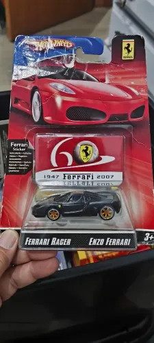 Hot Wheels Ferrari racer Enzo Ferrari