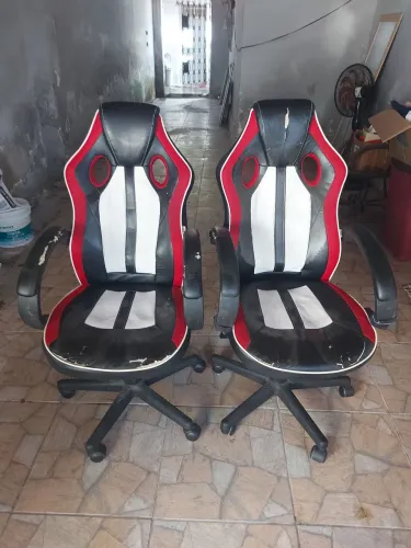 Cadeiras Gamer em bom estado!